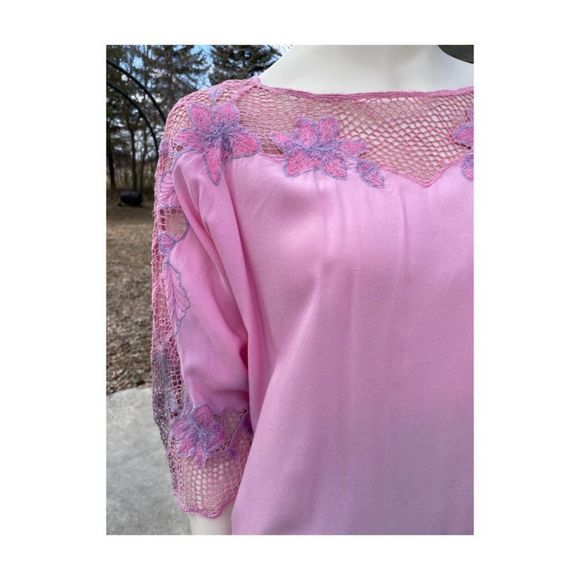 SOLD Vintage | 80s Dolman Sleeve Top Pink Purple Floral Lace 3/4 Sleeve L/XL - Picture 2 of 15